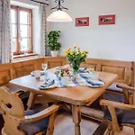 Moederlhof Apartment *