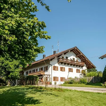Moederlhof Apartman Eggstätt